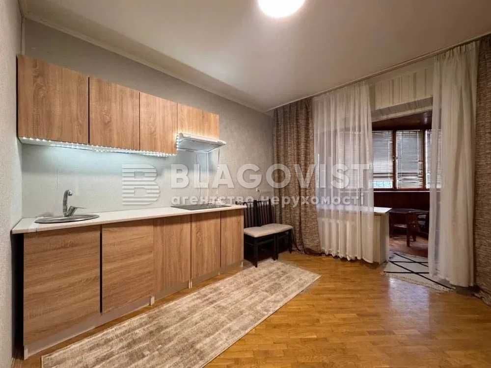 Продаж 2-кімнатної квартири, 61 м², Дарницький р-н 1