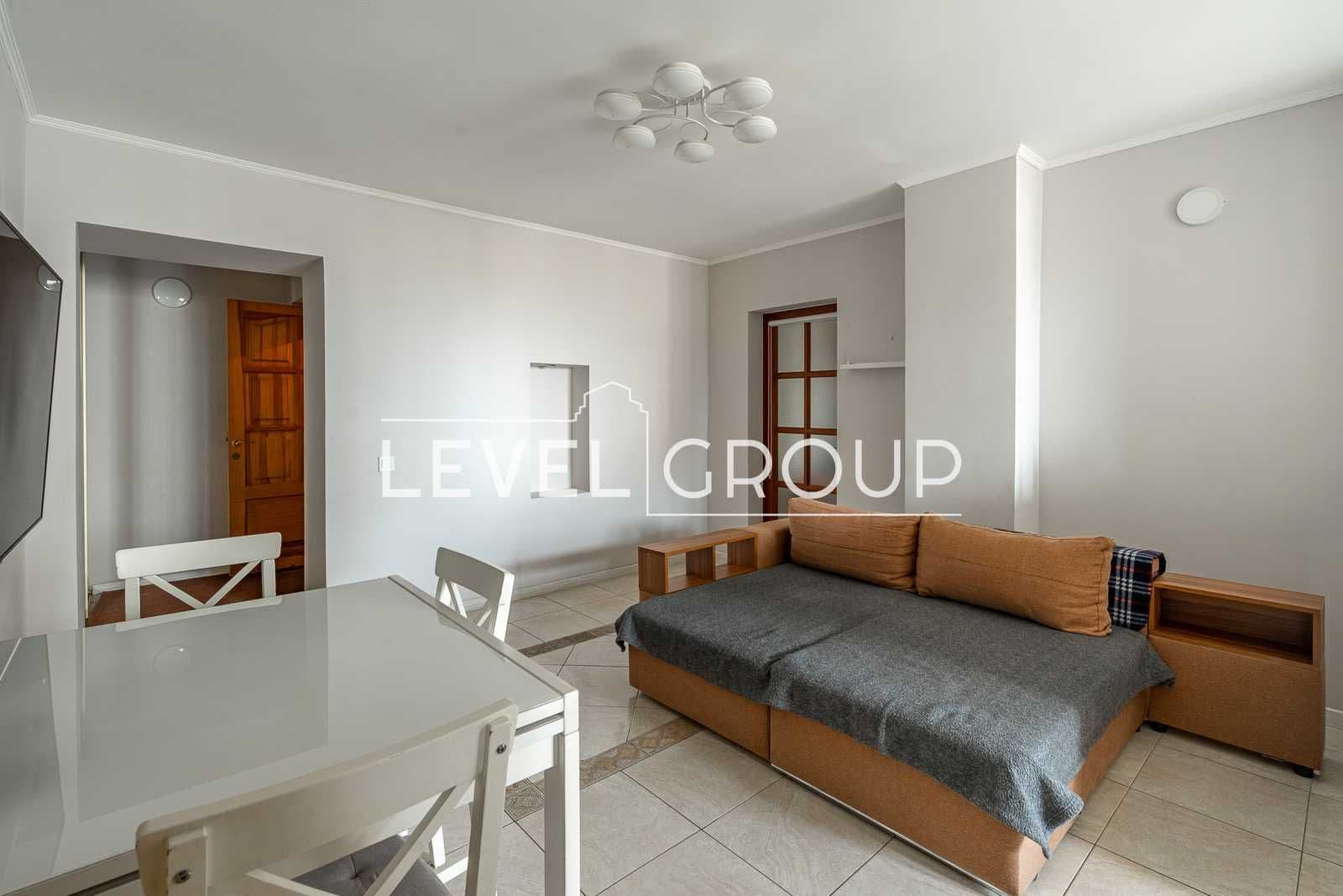 Продаж 3-кімнатної квартири, 83.3 м², Дарницький р-н 3