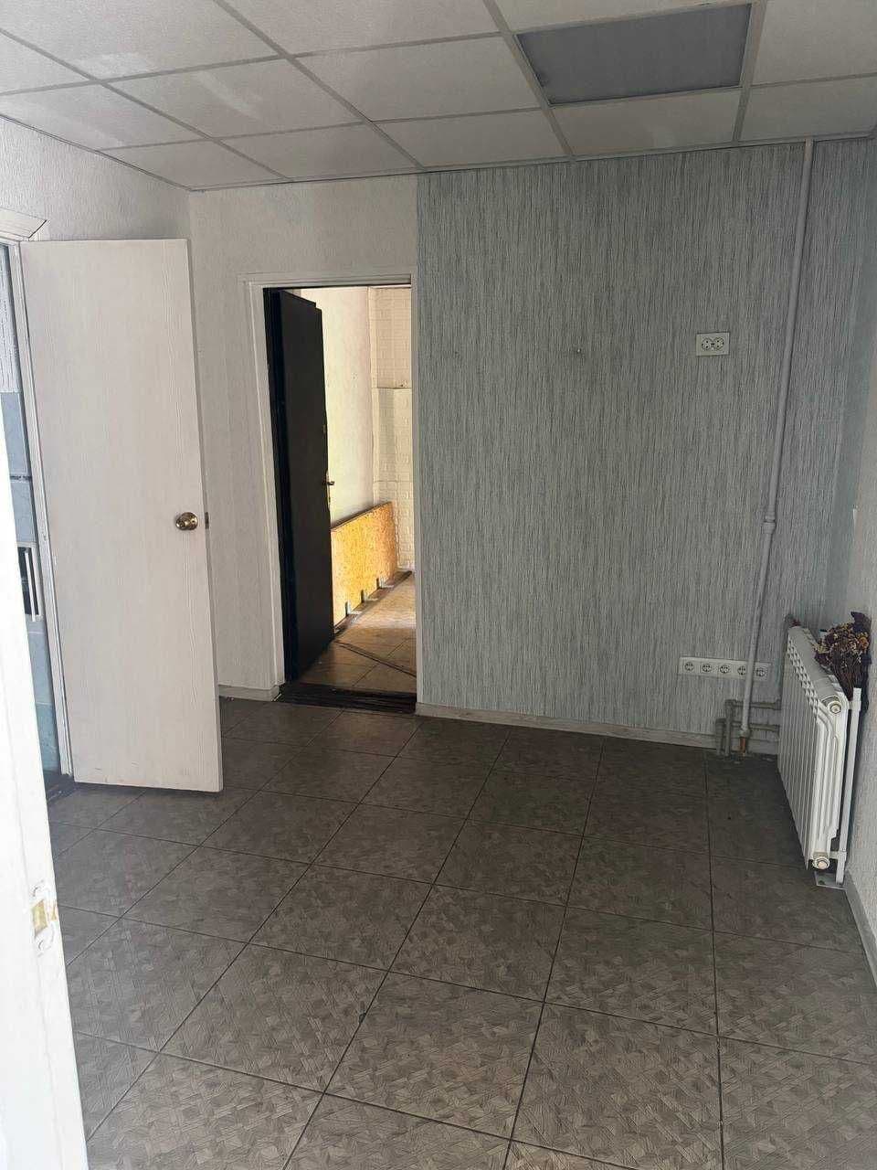 Оренда комерційного приміщення, 30 м², Печерський р-н 2
