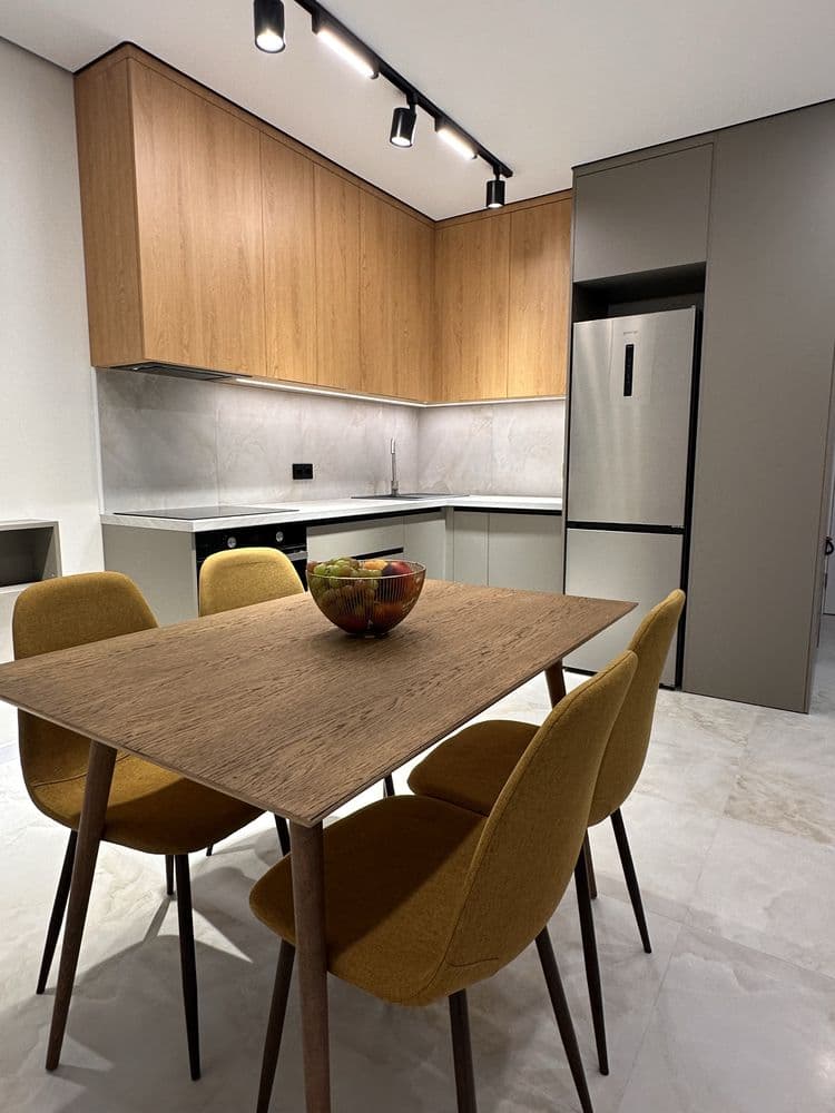 Оренда 3-кімнатної квартири, 80 м², ЖК «Багговутівський» 1