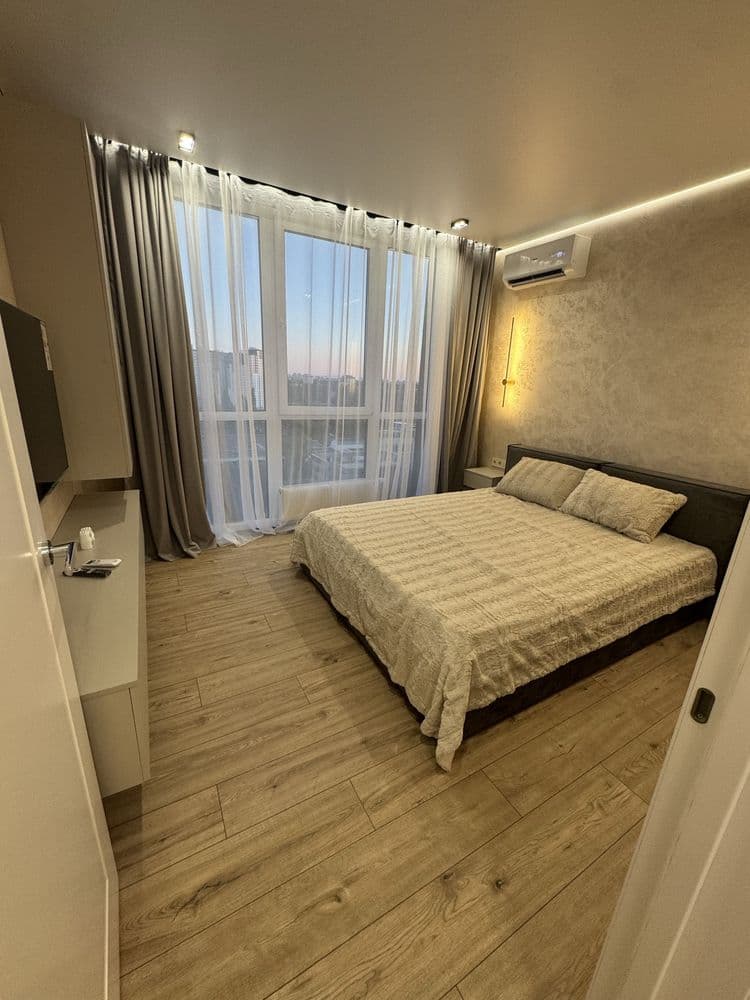 Оренда 2-кімнатної квартири, 74 м², ЖК «Діброва Парк» 1
