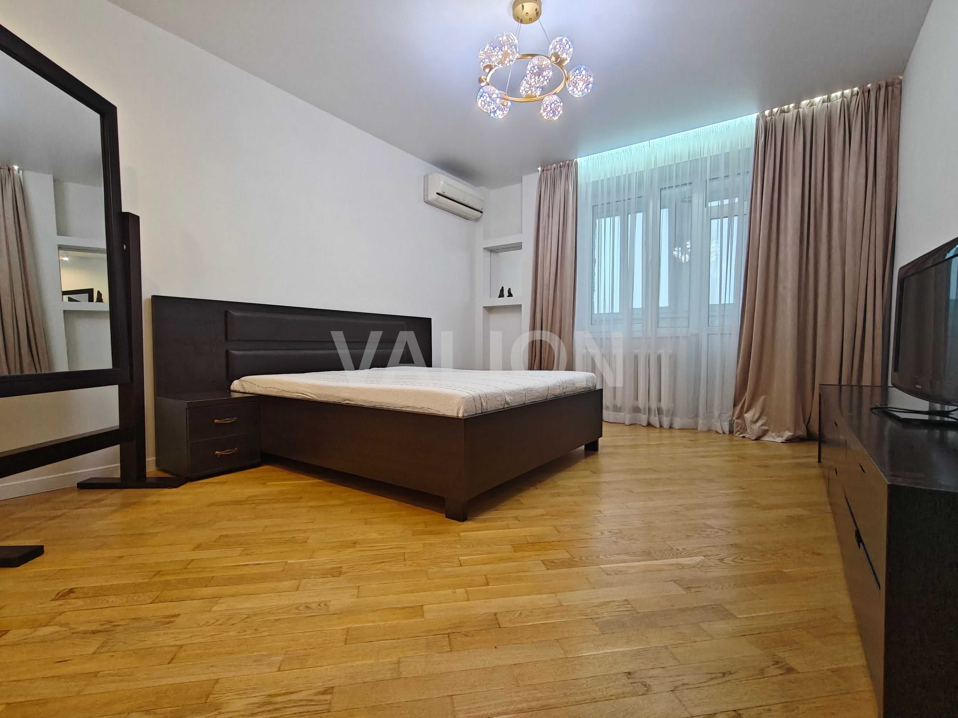 Продаж 2-кімнатної квартири, 82 м², Дарницький р-н 3