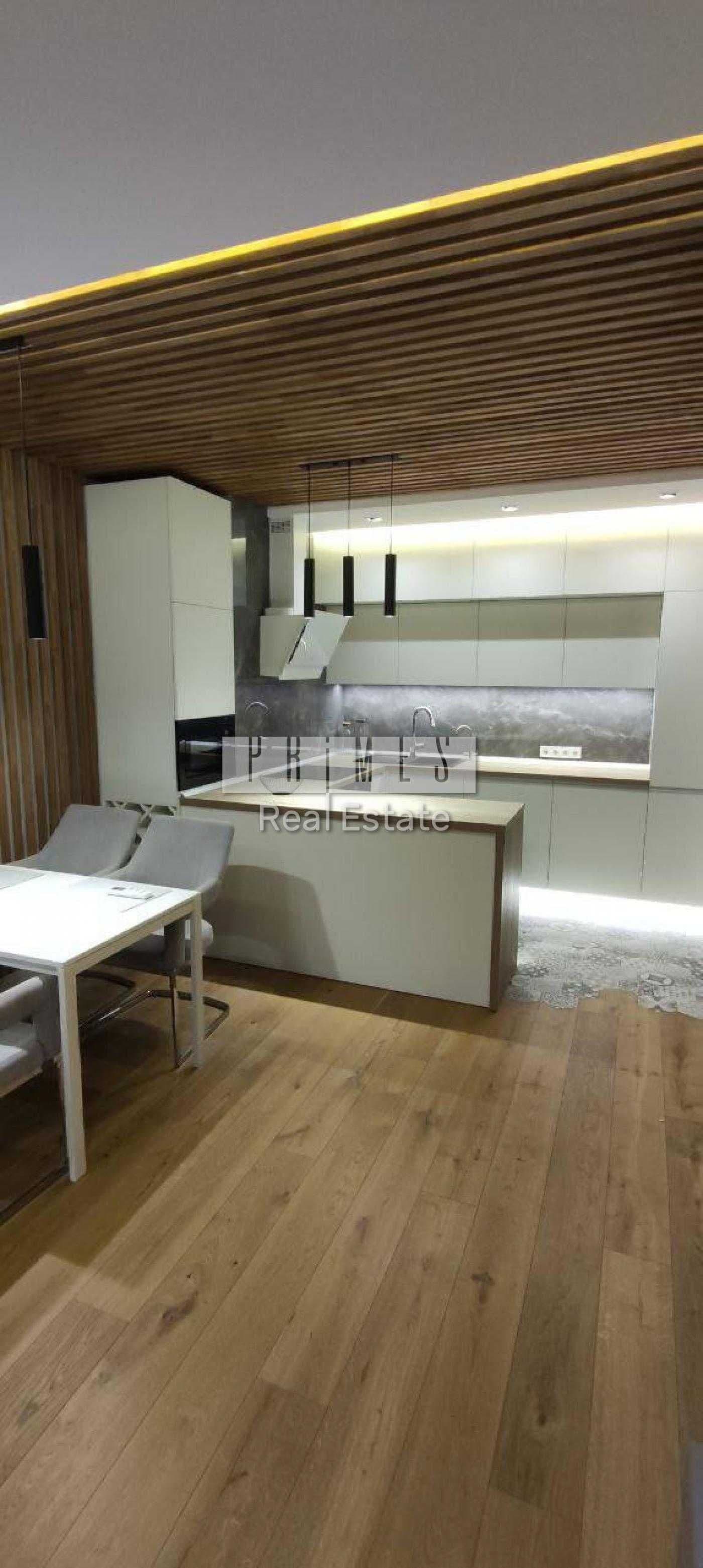 Продаж 2-кімнатної квартири, 54 м², Дарницький р-н 2