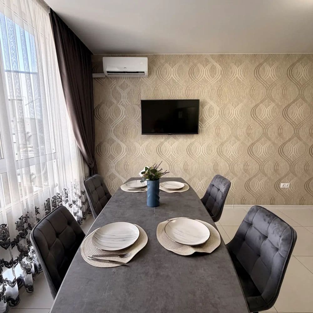 Оренда 2-кімнатної квартири, 95 м², ЖК «Рів'єра» 4