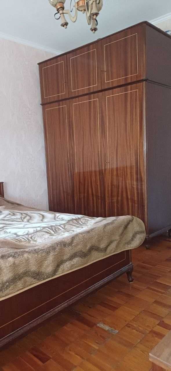 Продаж 3-кімнатної квартири, 80 м², Дарницький р-н 5