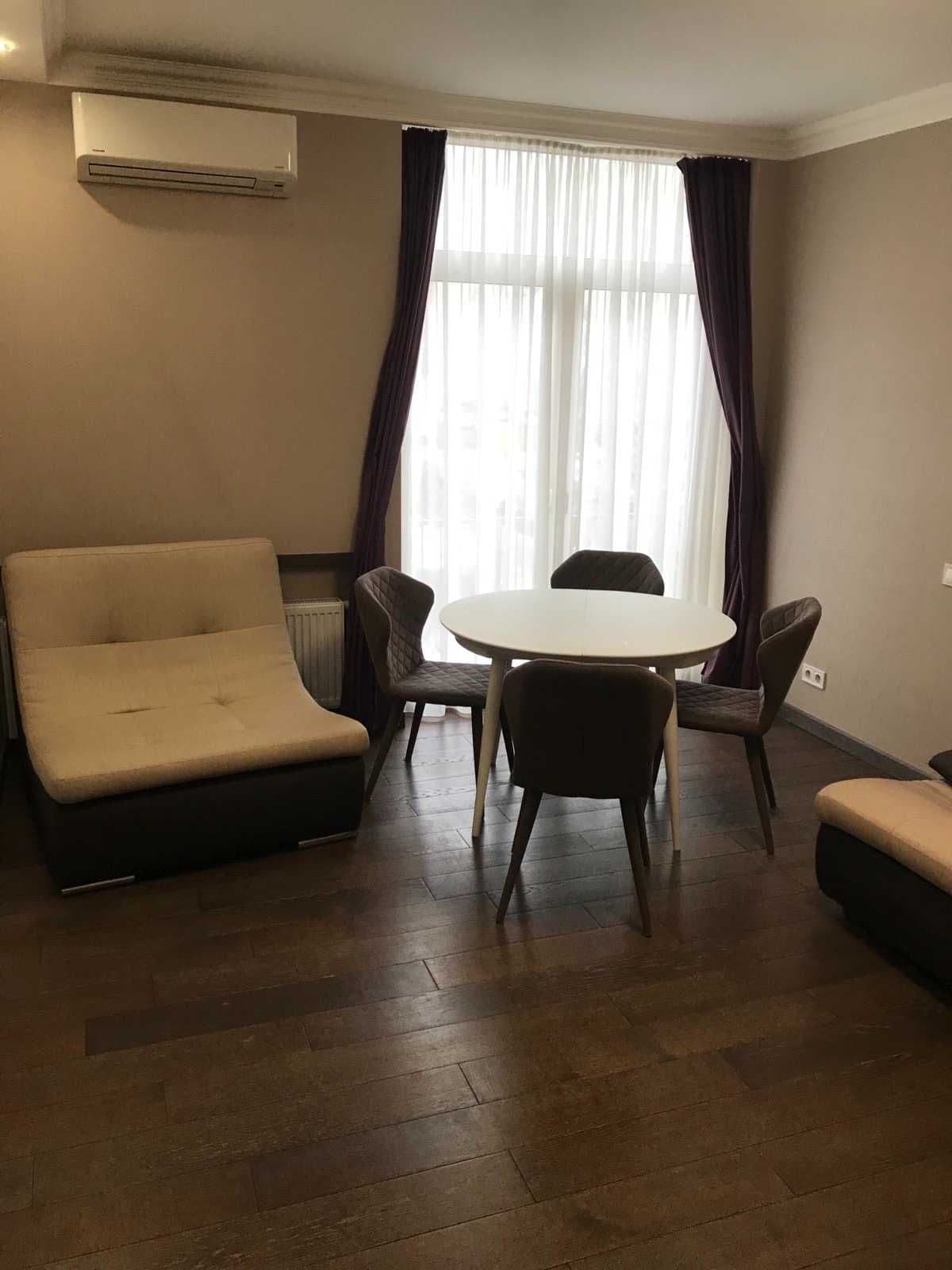 Продаж 3-кімнатної квартири, 85 м², ЖК «Комфорт Таун» 4