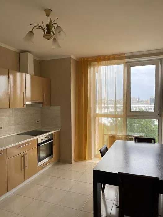 Оренда 2-кімнатної квартири, 77 м², Печерський р-н 1