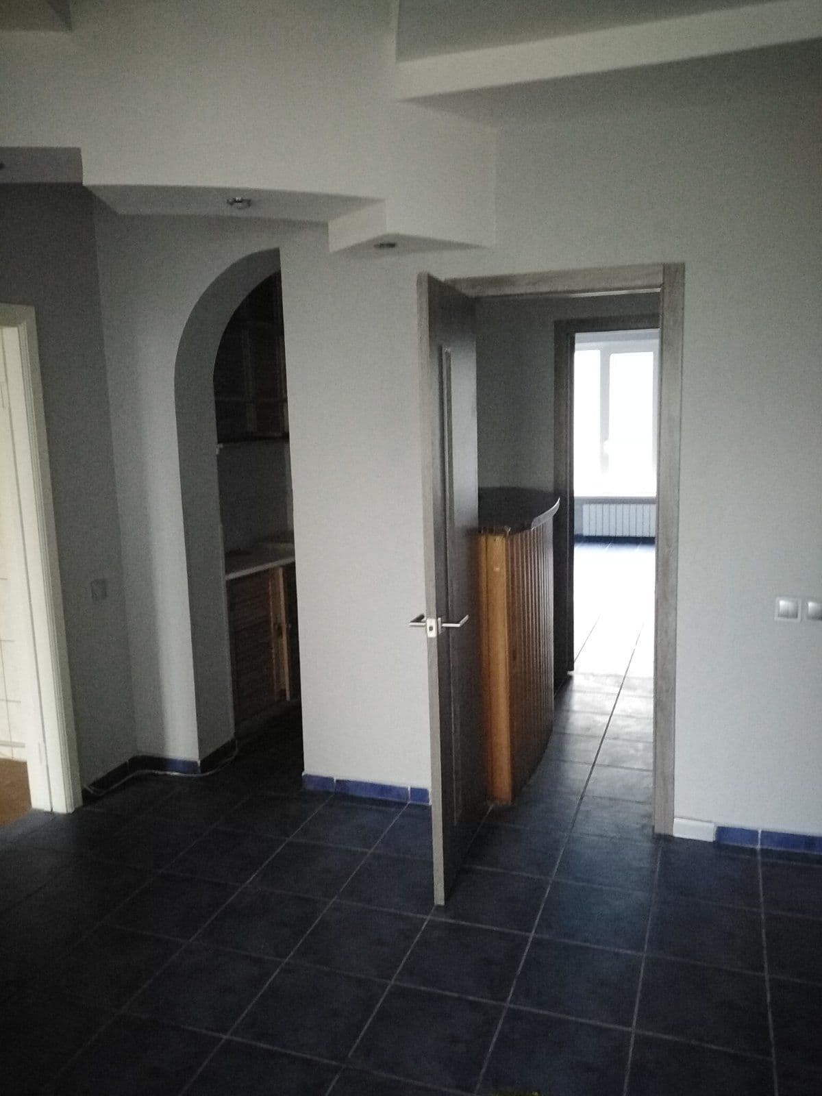 Оренда комерційного приміщення, 86 м², Дарницький р-н 3