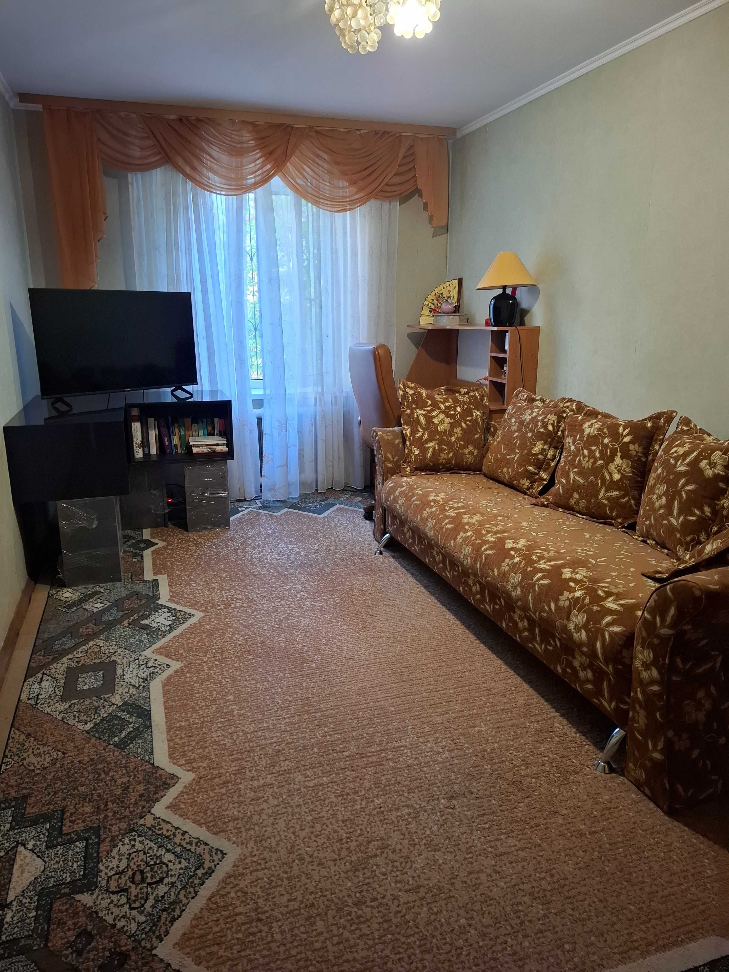 Продаж 3-кімнатної квартири, 70 м², Дарницький р-н 2