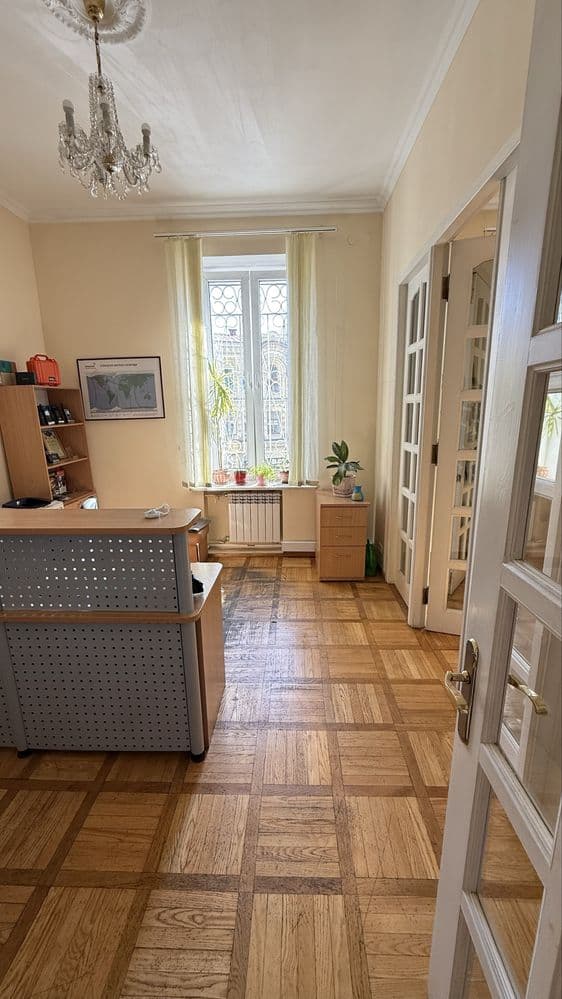 Оренда комерційного приміщення, 161 м², Печерський р-н 2