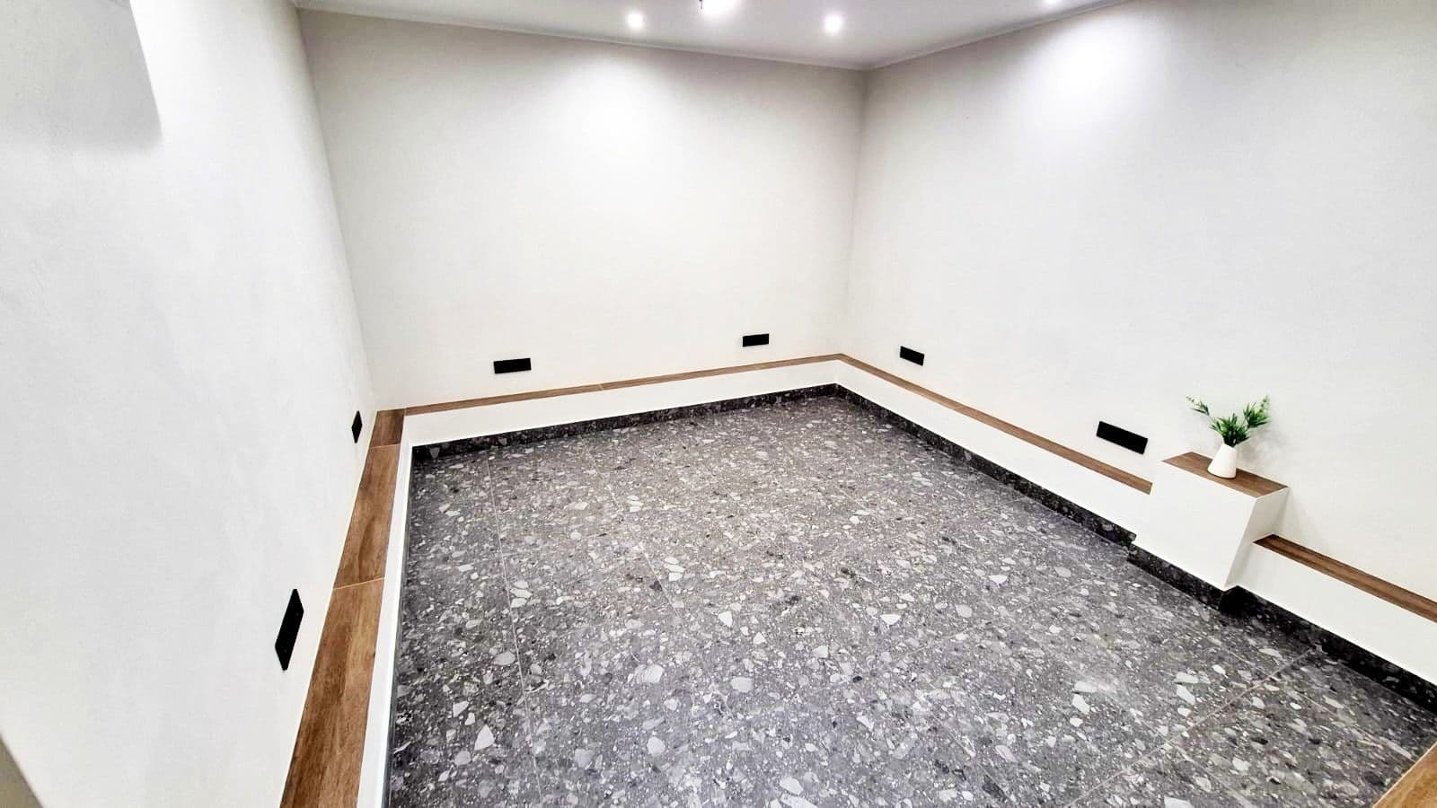 Оренда комерційного приміщення, 42 м², Шевченківський р-н 5