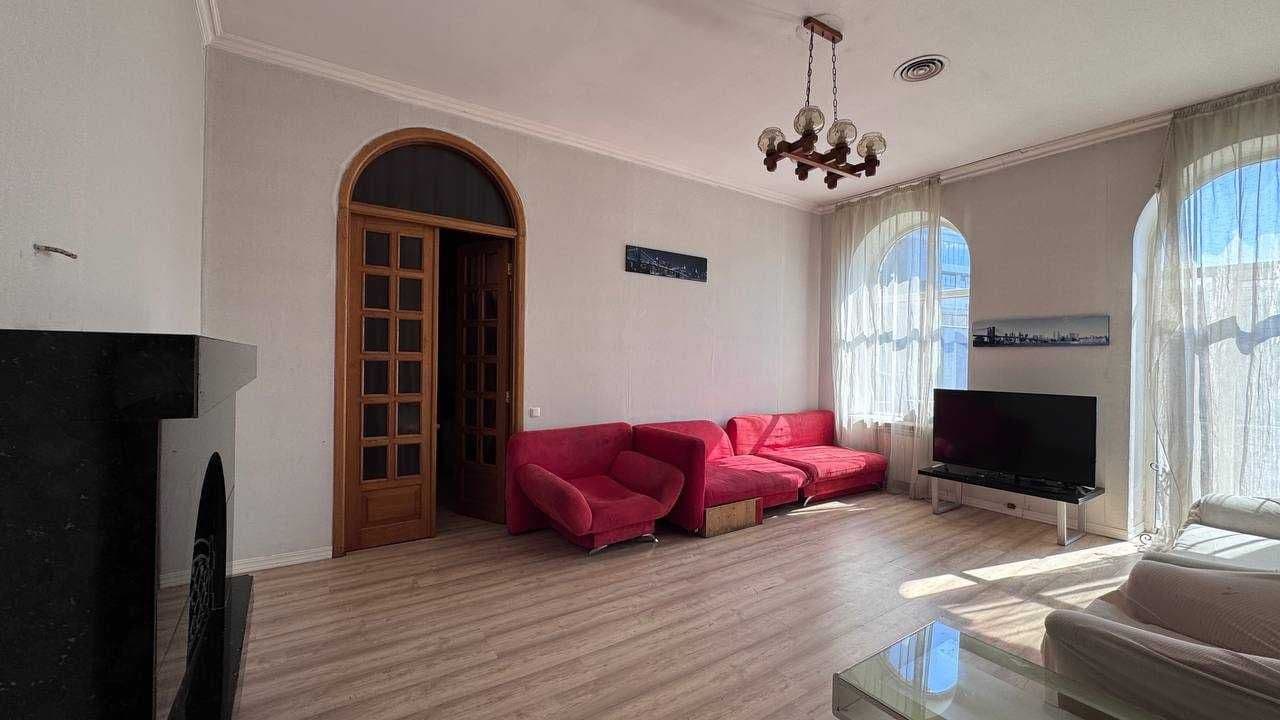 Продаж 4-кімнатної квартири, 100 м², Печерський р-н 1
