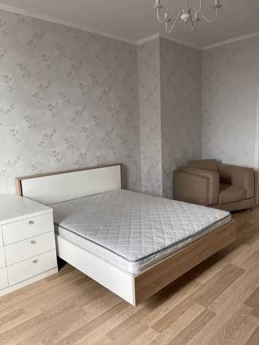 Оренда 2-кімнатної квартири, 95 м², Печерський р-н 4