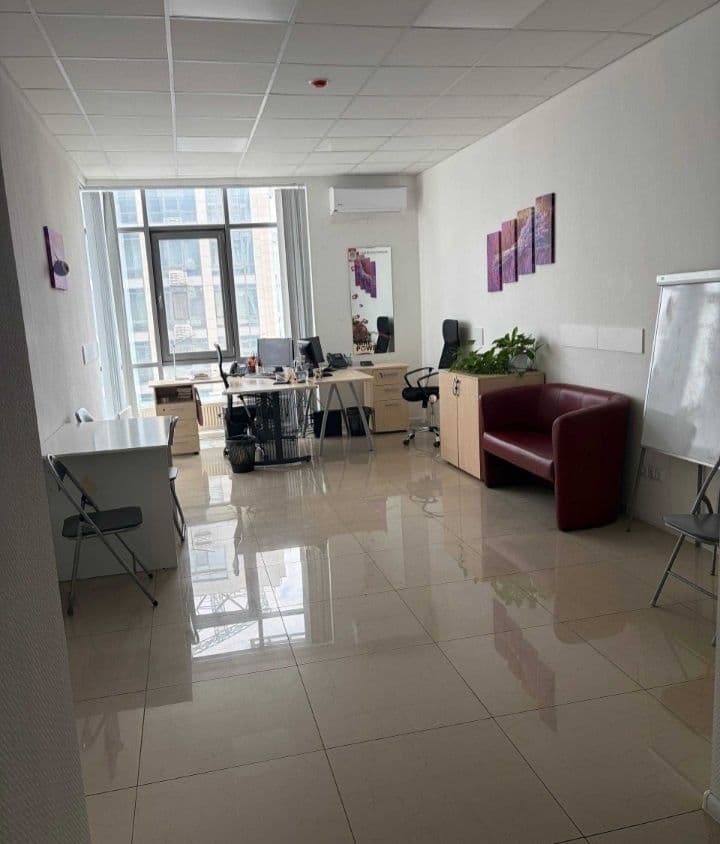 Оренда комерційного приміщення, 59 м², ЖК «Riverstone» 5