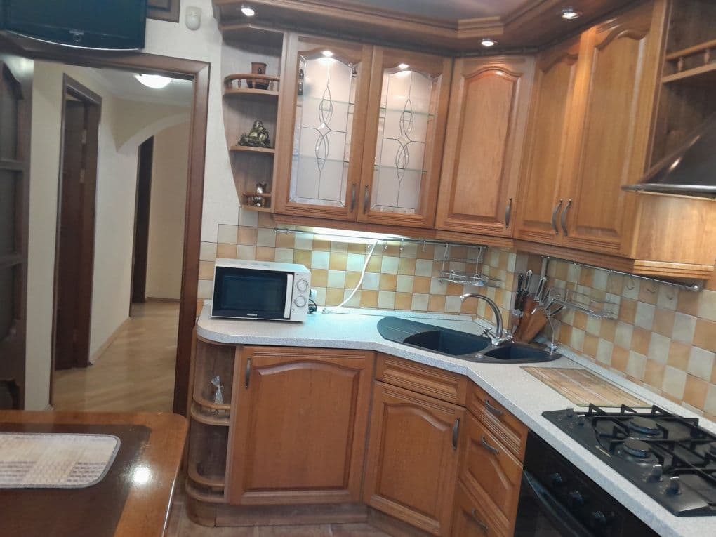 Оренда 3-кімнатної квартири, 82 м², Шевченківський р-н 4