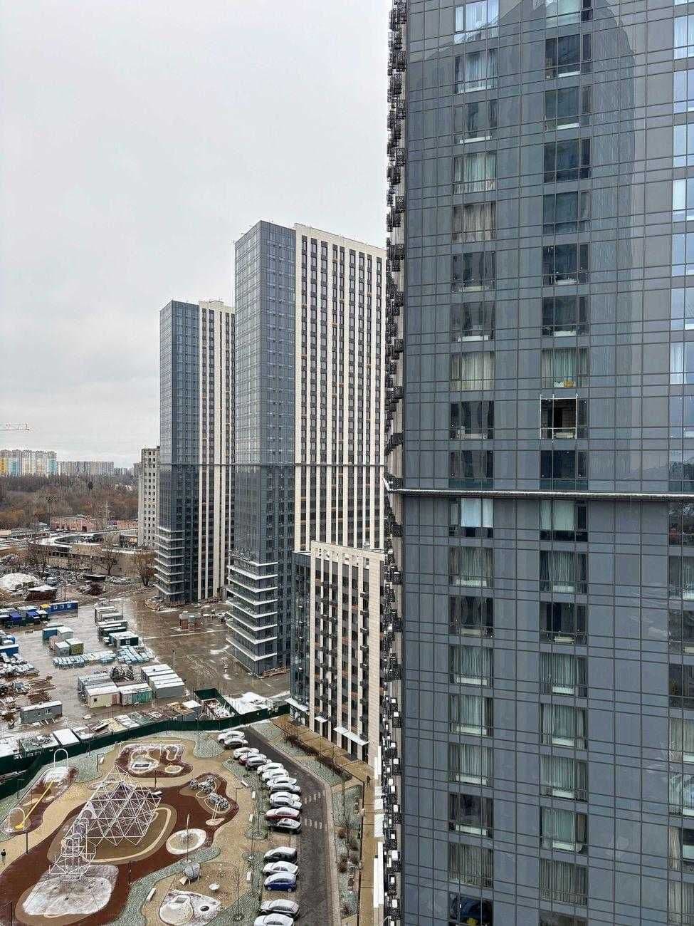Продаж 3-кімнатної квартири, 95 м², ЖК «Метрополіс» 2