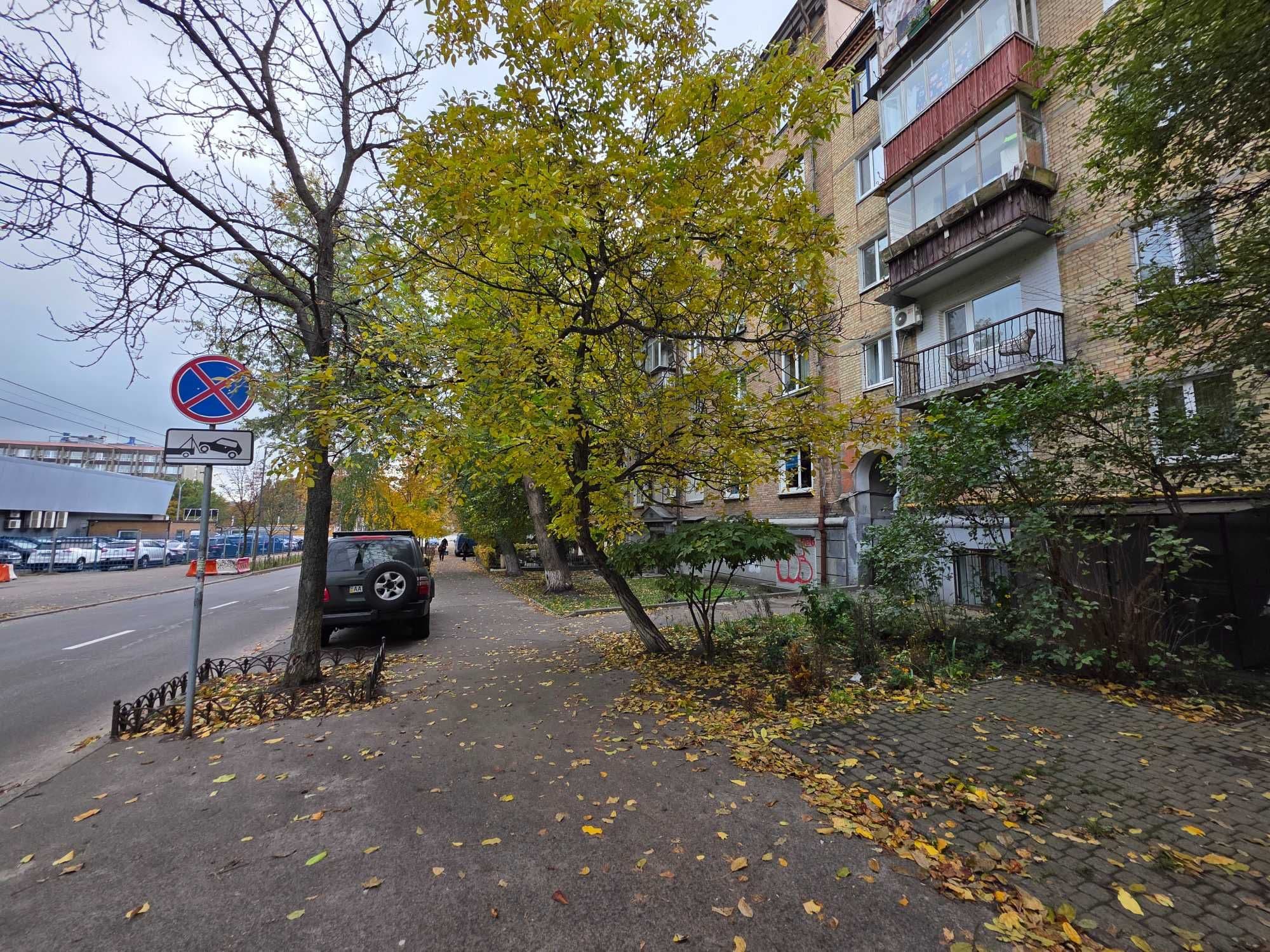 Оренда комерційного приміщення, 57 м², Печерський р-н 4