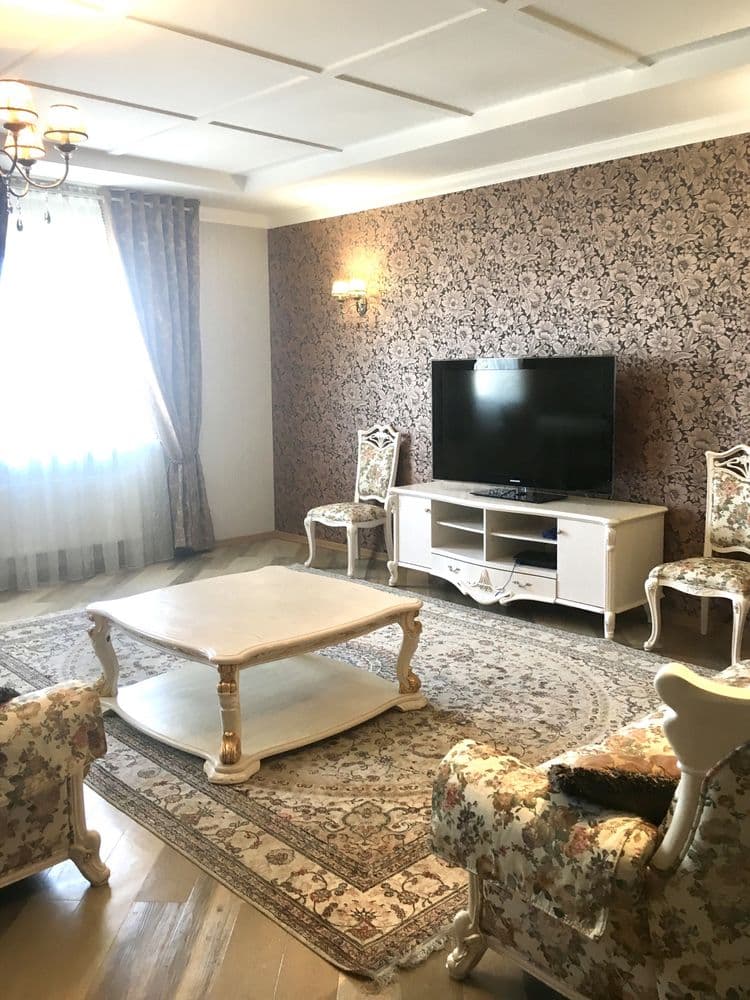 Оренда 3-кімнатної квартири, 120 м², Шевченківський р-н 1