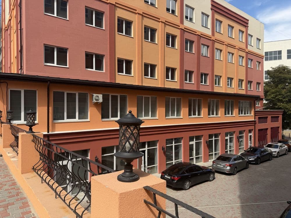 Оренда комерційного приміщення, 47.7 м², Шевченківський р-н 1