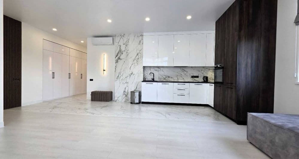 Продаж 3-кімнатної квартири, 80 м², ЖК «Delmar» 1