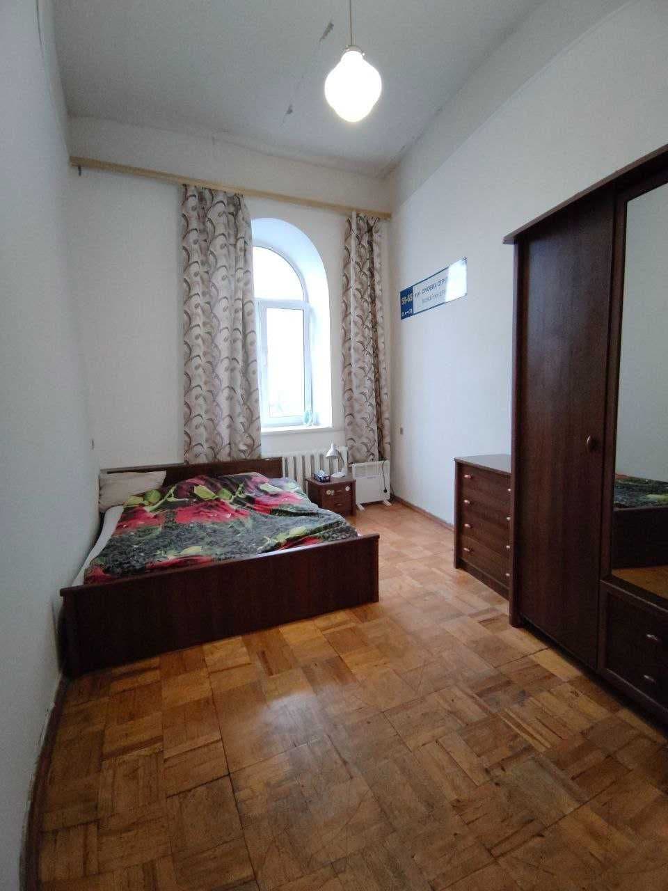 Продаж 2-кімнатної квартири, 55 м², Шевченківський р-н 4