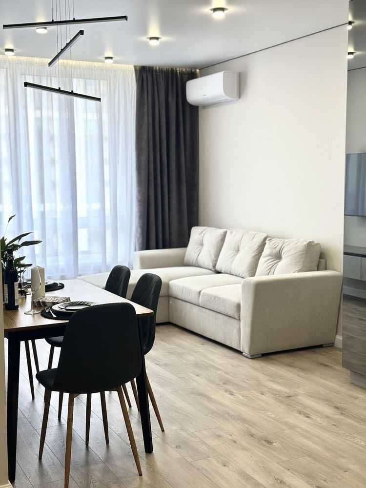 Продаж 1-кімнатної квартири, 47 м², Подільський р-н 1