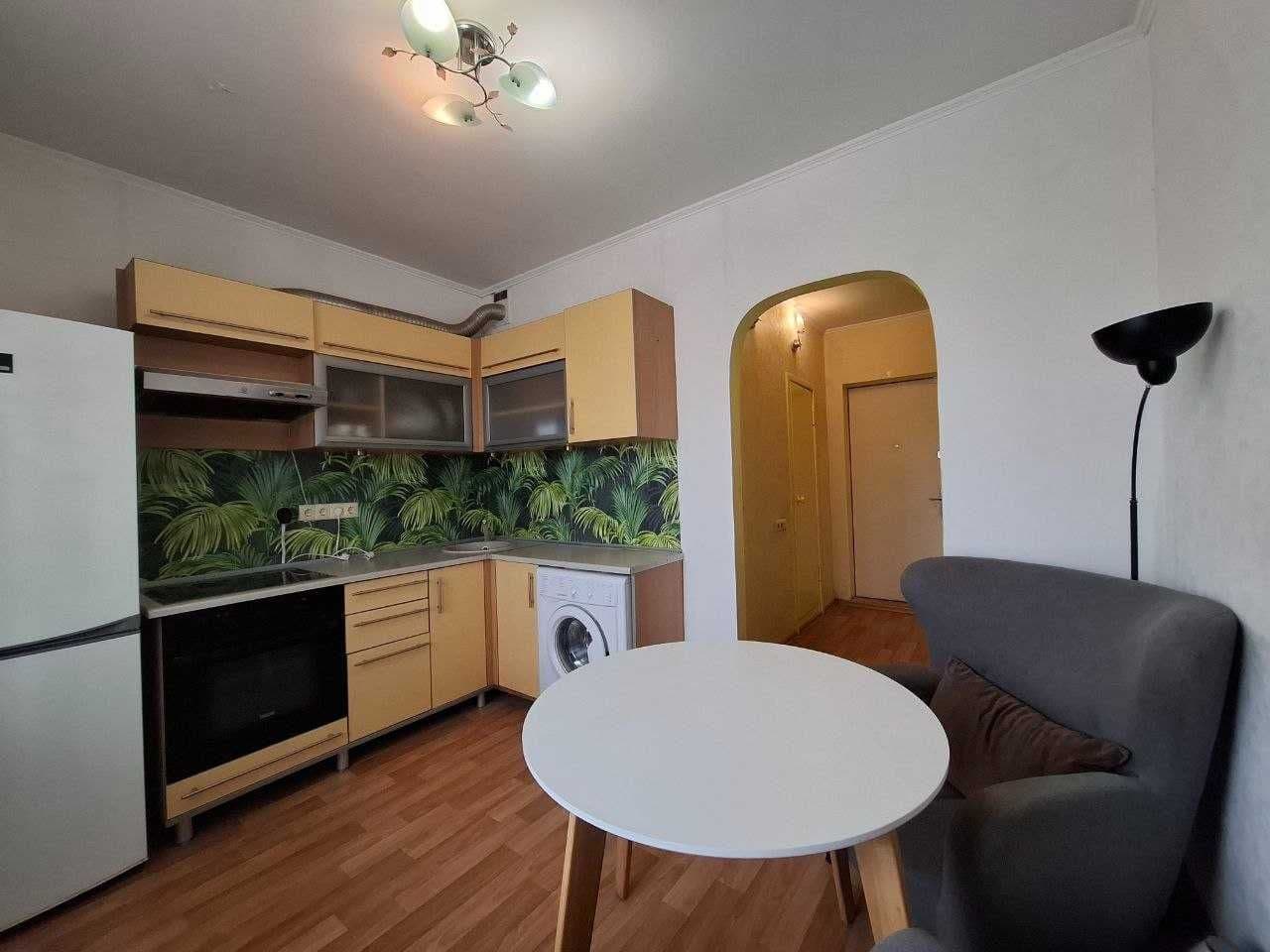 Продаж 1-кімнатної квартири, 38.2 м², Дарницький р-н 2