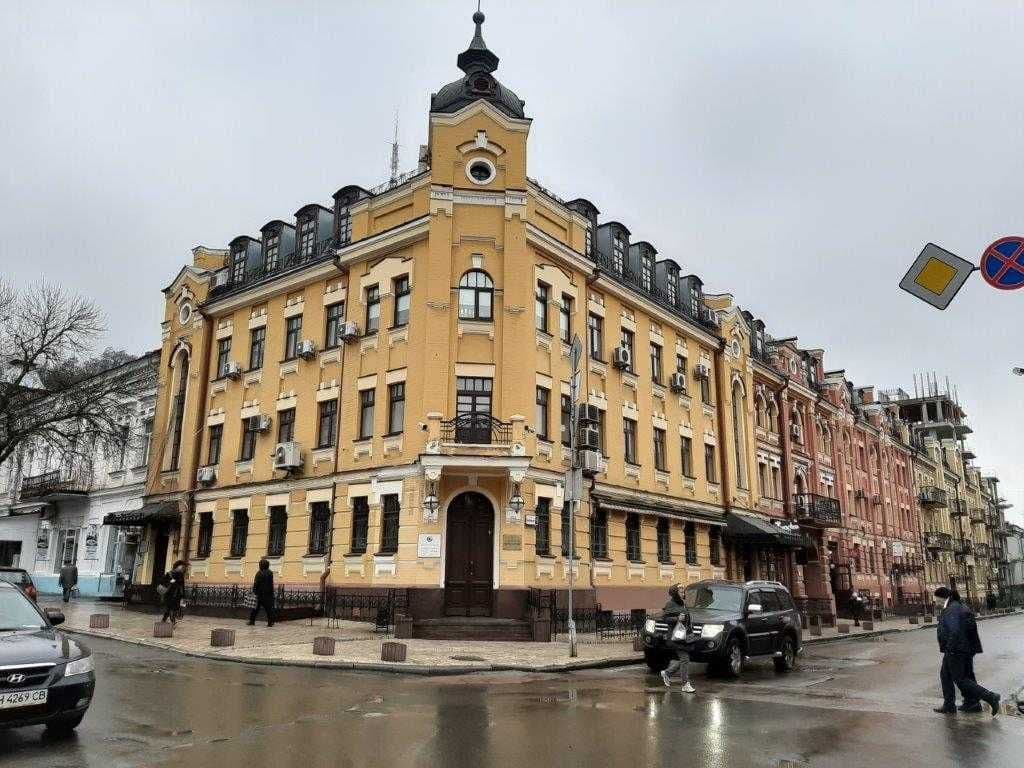 Оренда комерційного приміщення, 82 м², Подільський р-н 2