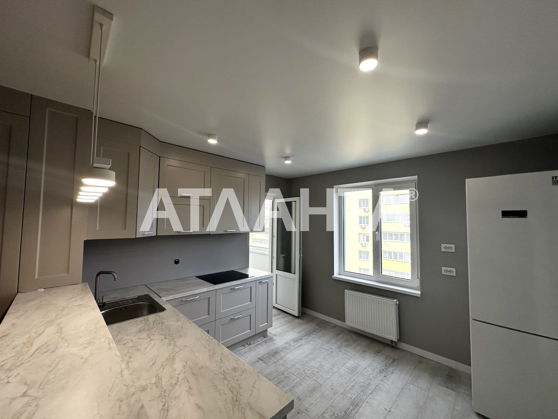 Продаж 3-кімнатної квартири, 74.5 м², Голосіївський р-н 3