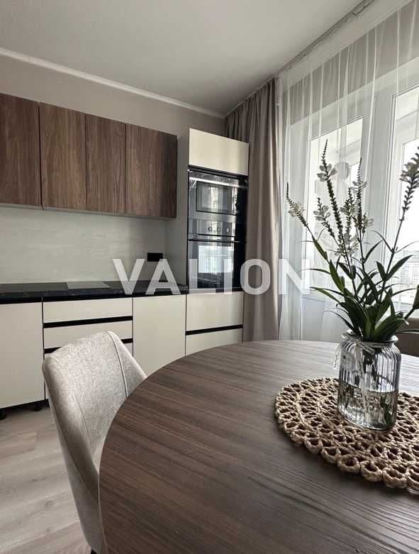 Продаж 1-кімнатної квартири, 37 м², Дарницький р-н 1