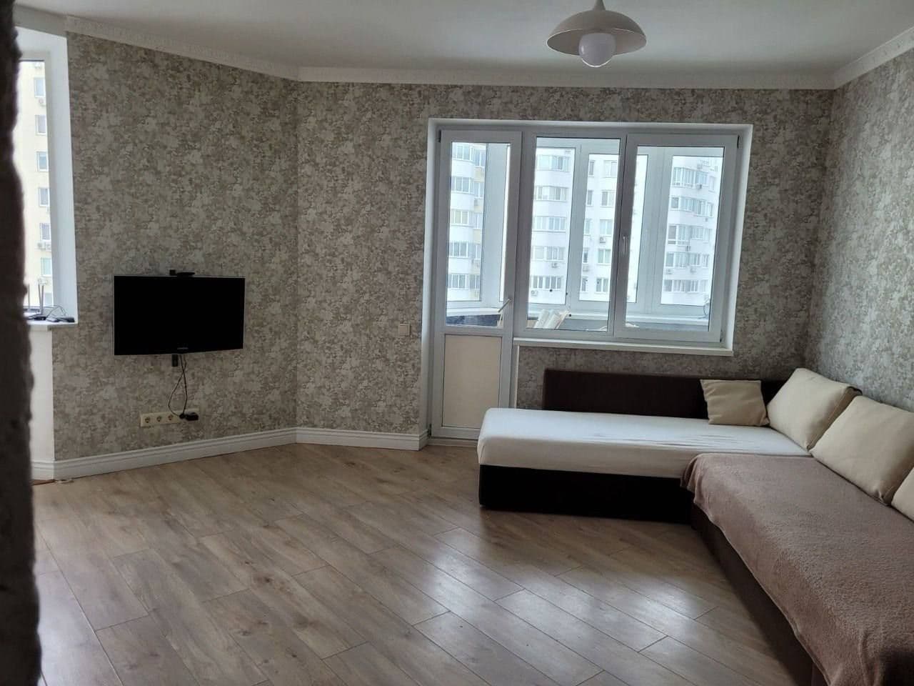 Продаж 3-кімнатної квартири, 78 м², Дарницький р-н 1