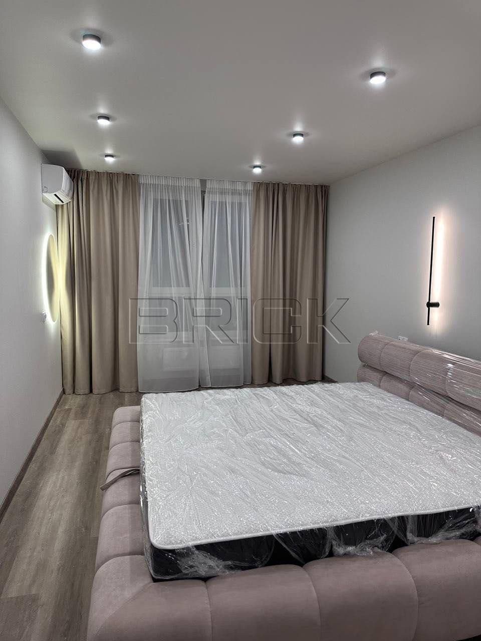 Продаж 1-кімнатної квартири, 52 м², Голосіївський р-н 4