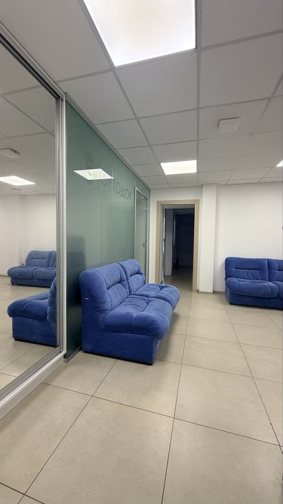 Оренда комерційного приміщення, 114 м², Шевченківський р-н 3