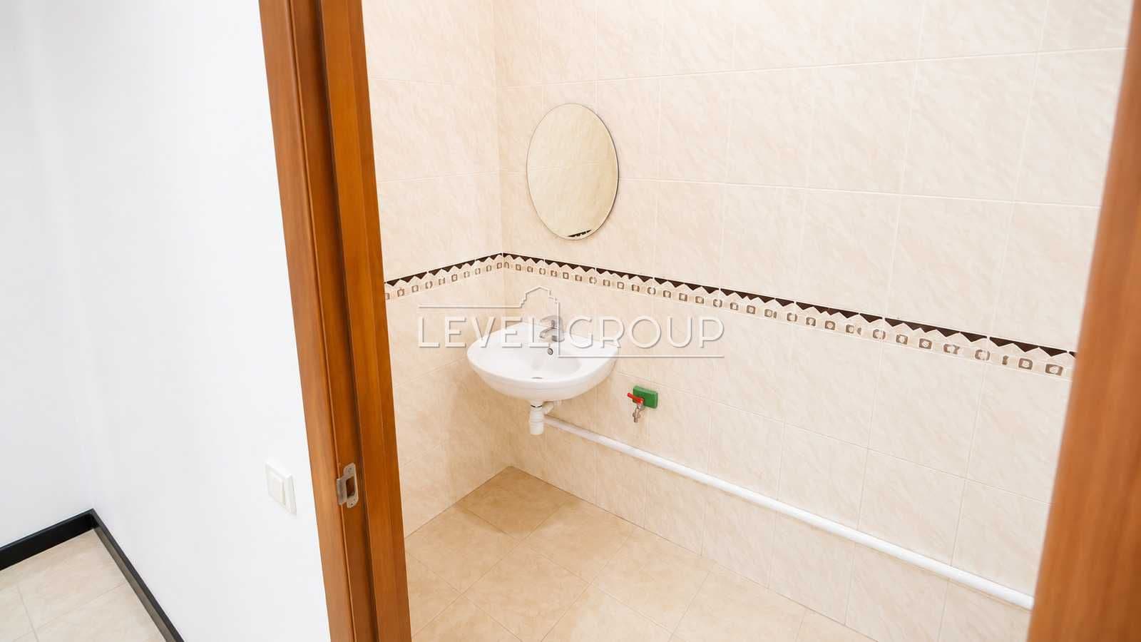 Оренда комерційного приміщення, 126 м², Дарницький р-н 3