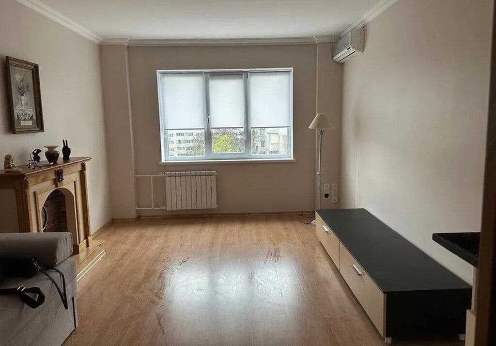 Продаж 2-кімнатної квартири, 52 м², Дарницький р-н 5