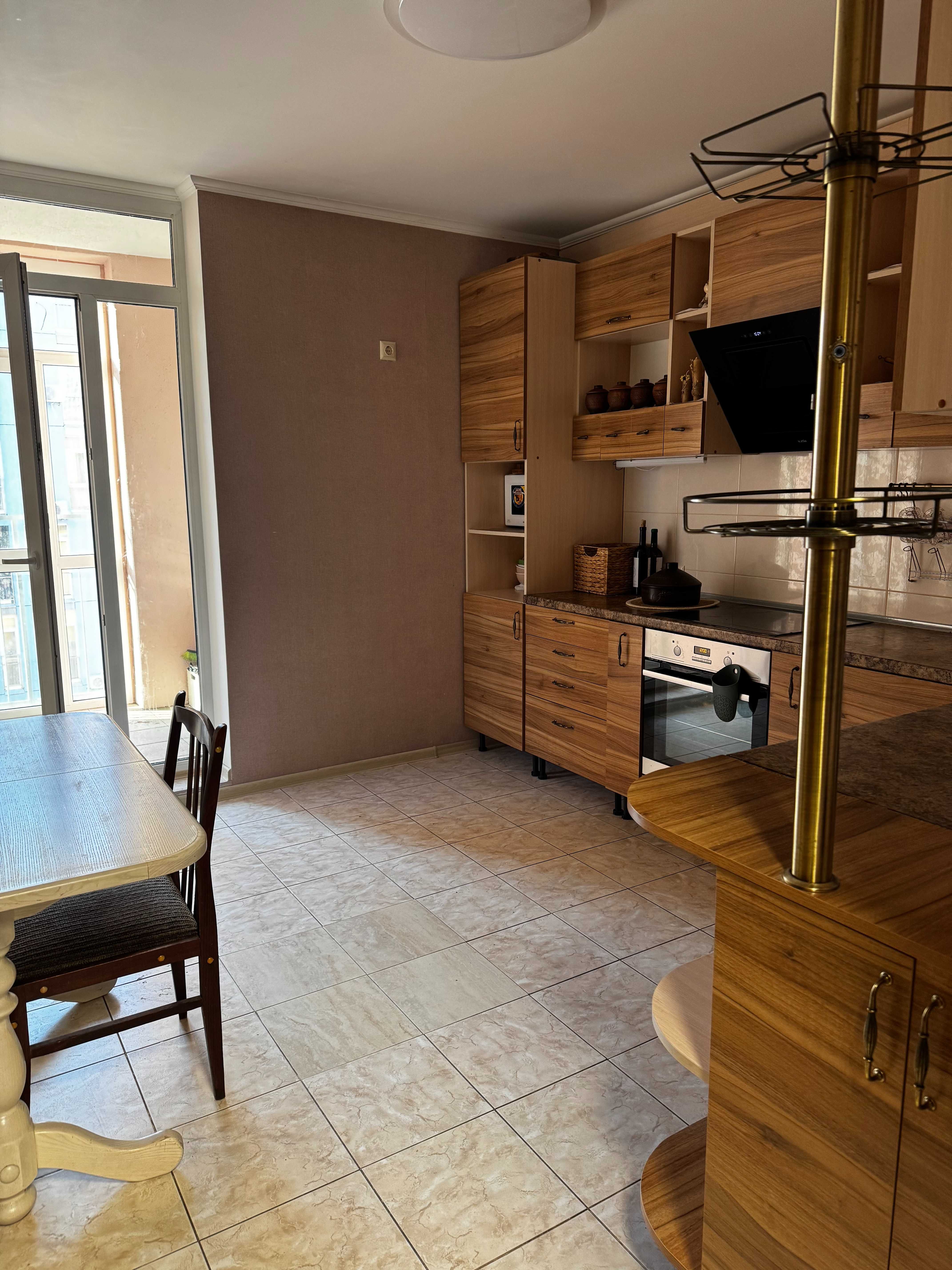 Оренда 3-кімнатної квартири, 80 м², ЖК «Комфорт Таун» 1