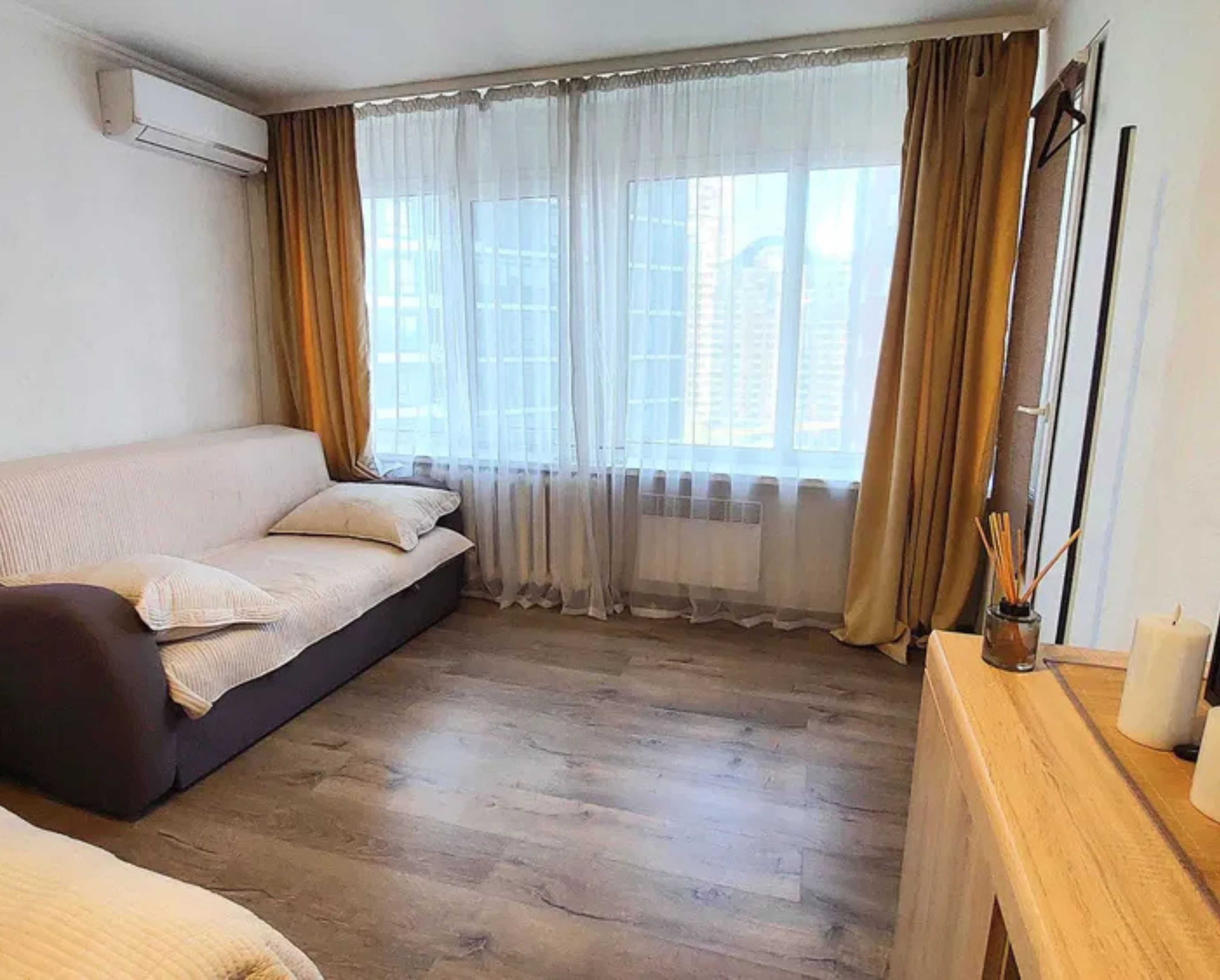 Продаж 1-кімнатної квартири, 37 м², Печерський р-н 1