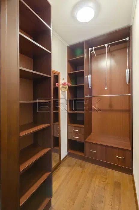 Продаж 4-кімнатної квартири, 153.6 м², Голосіївський р-н 4