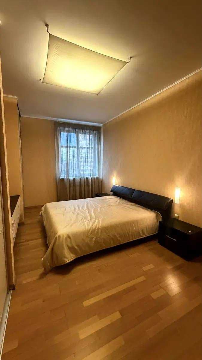 Продаж 2-кімнатної квартири, 68.3 м², Печерський р-н 1
