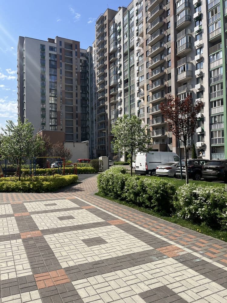 Продаж 1-кімнатної квартири, 40 м², Подільський р-н 3