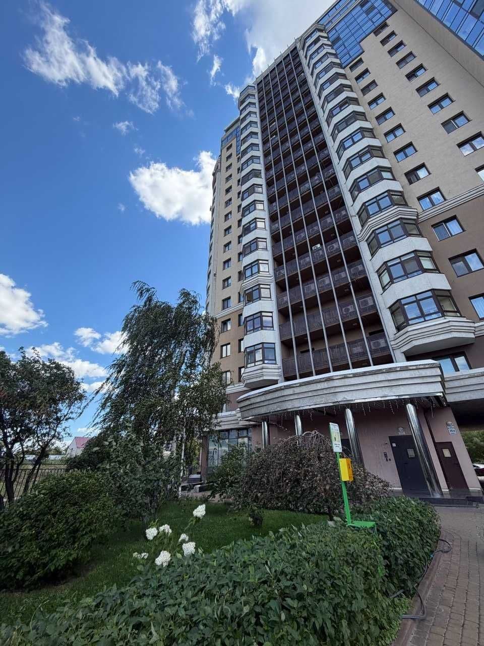 Оренда 3-кімнатної квартири, 118 м², ЖК «Cosmopolitan» 1