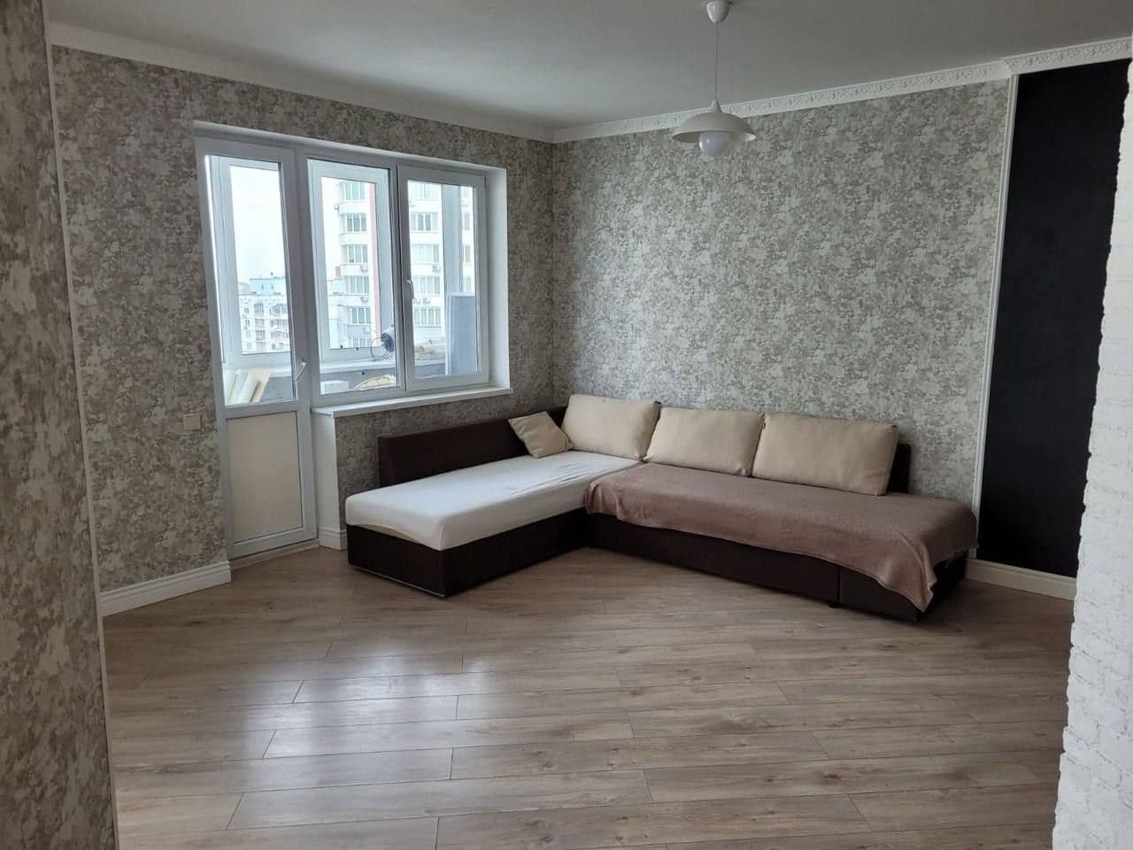 Продаж 3-кімнатної квартири, 78 м², Дарницький р-н 3