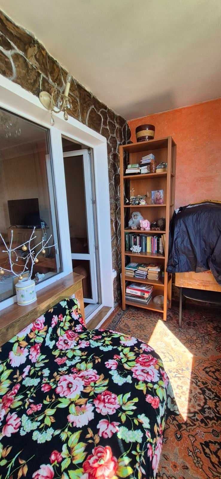 Продаж 2-кімнатної квартири, 61 м², Дарницький р-н 3