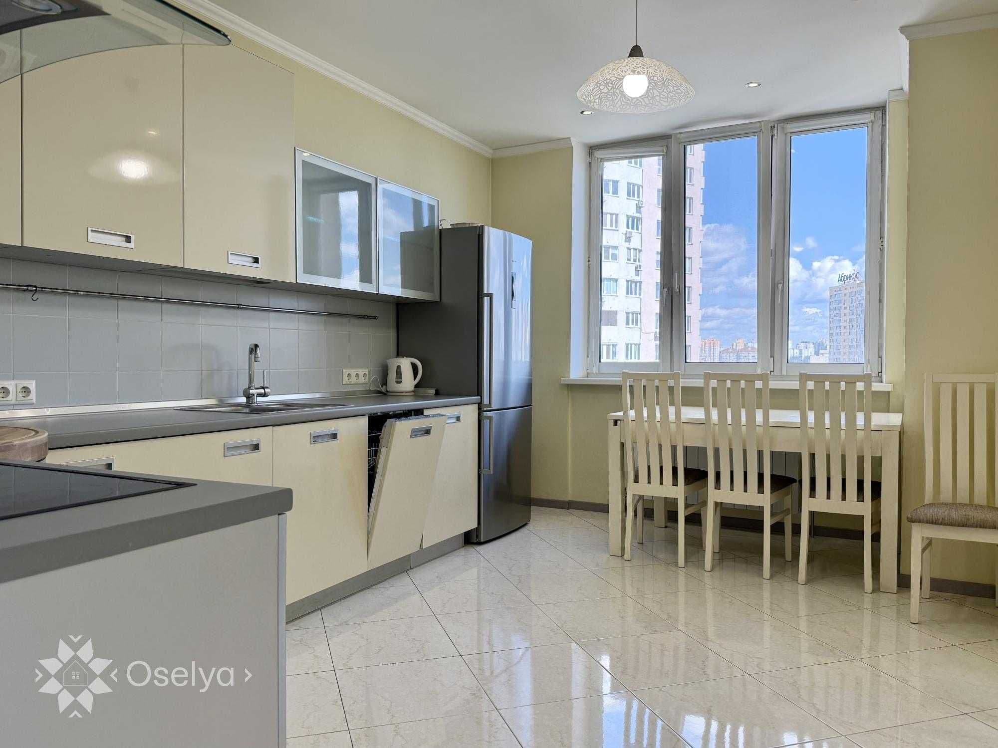 Продаж 3-кімнатної квартири, 117.9 м², Дарницький р-н 1
