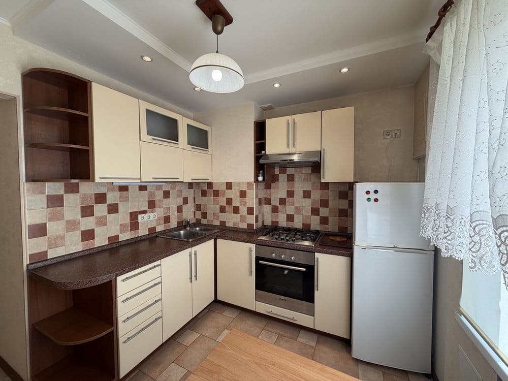 Продаж 2-кімнатної квартири, 48.3 м², Шевченківський р-н 1