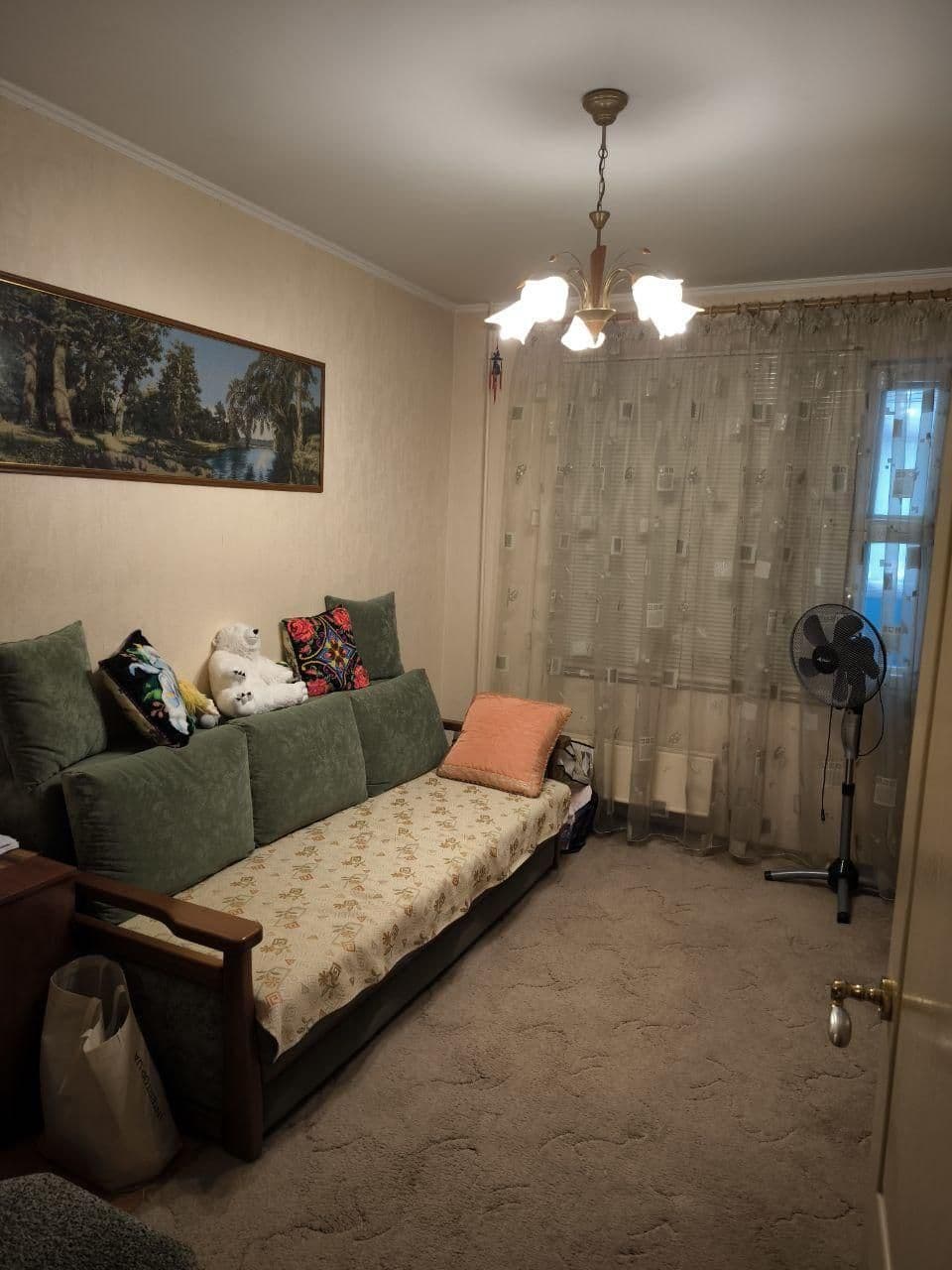 Продаж 2-кімнатної квартири, 56.3 м², Дарницький р-н 1