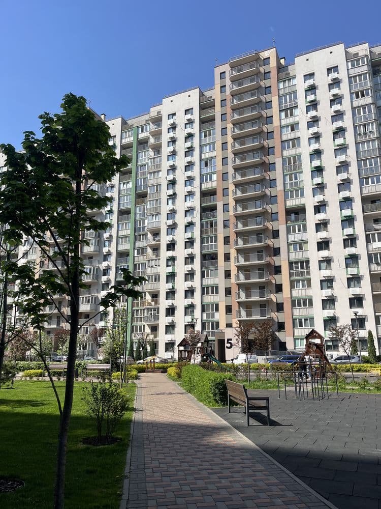 Продаж 1-кімнатної квартири, 40 м², Подільський р-н 2