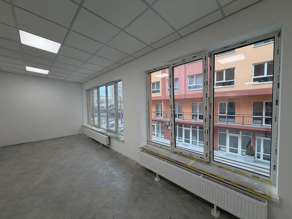 Оренда комерційного приміщення, 70 м², Шевченківський р-н 3