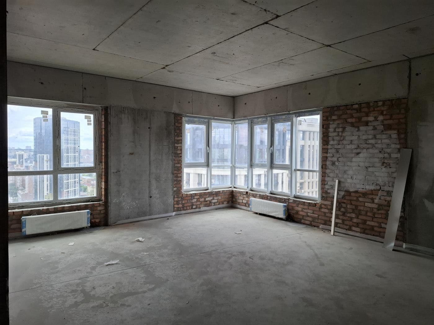 Продаж 3-кімнатної квартири, 108 м², ЖК «Володимирський» 3