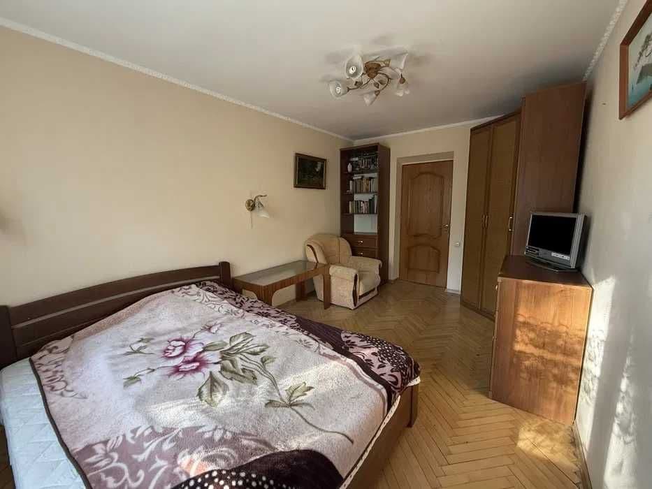 Продаж 2-кімнатної квартири, 44.5 м², Голосіївський р-н 2